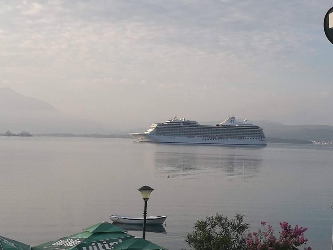 Apart Hotel Apple Cat Montenegro KO Bijela Buitenkant foto