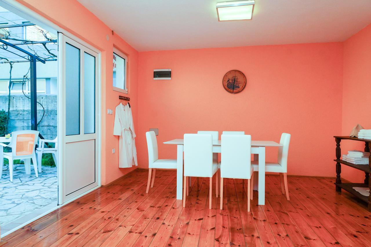 Apart Hotel Apple Cat Montenegro KO Bijela Buitenkant foto