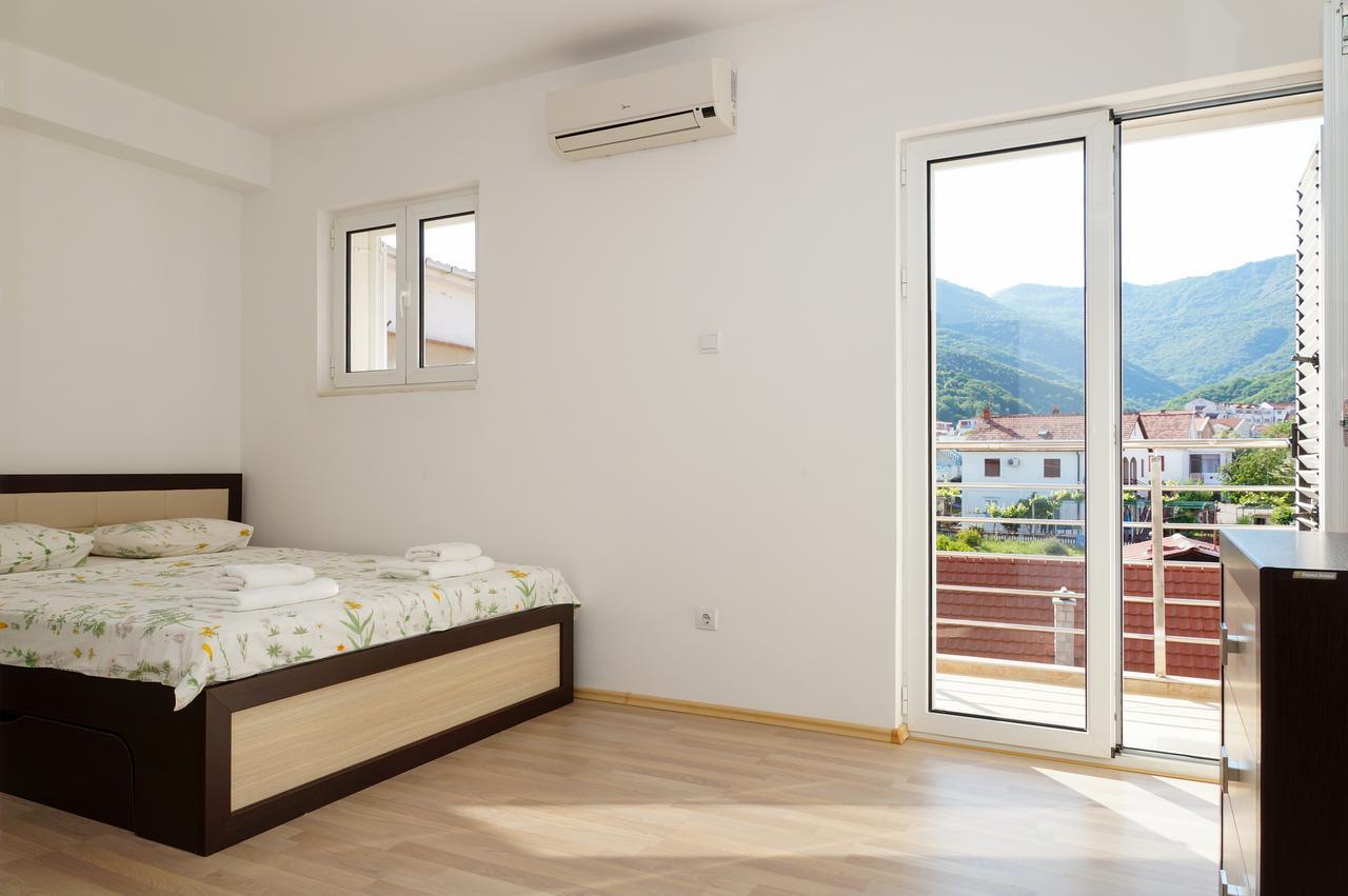 Apart Hotel Apple Cat Montenegro KO Bijela Buitenkant foto