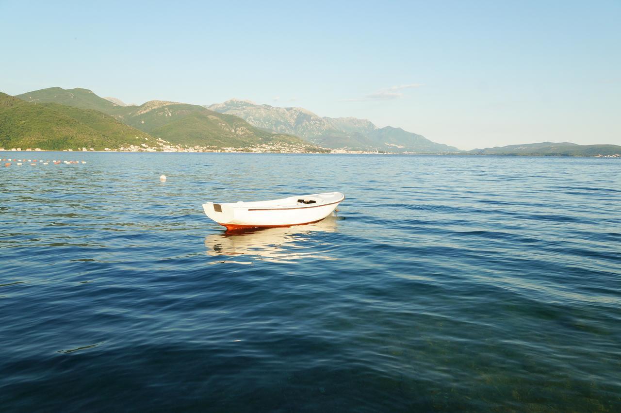 Apart Hotel Apple Cat Montenegro KO Bijela Buitenkant foto