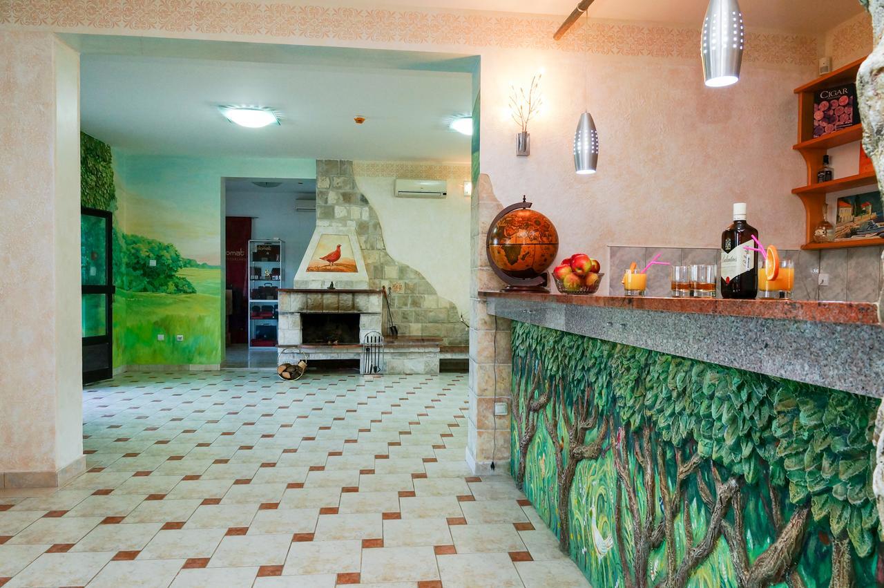 Apart Hotel Apple Cat Montenegro KO Bijela Buitenkant foto