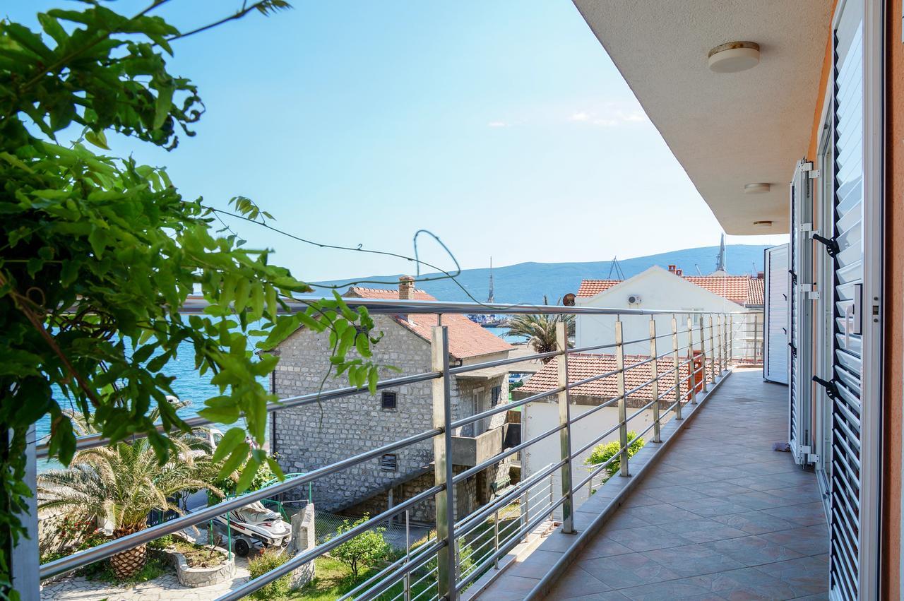 Apart Hotel Apple Cat Montenegro KO Bijela Buitenkant foto