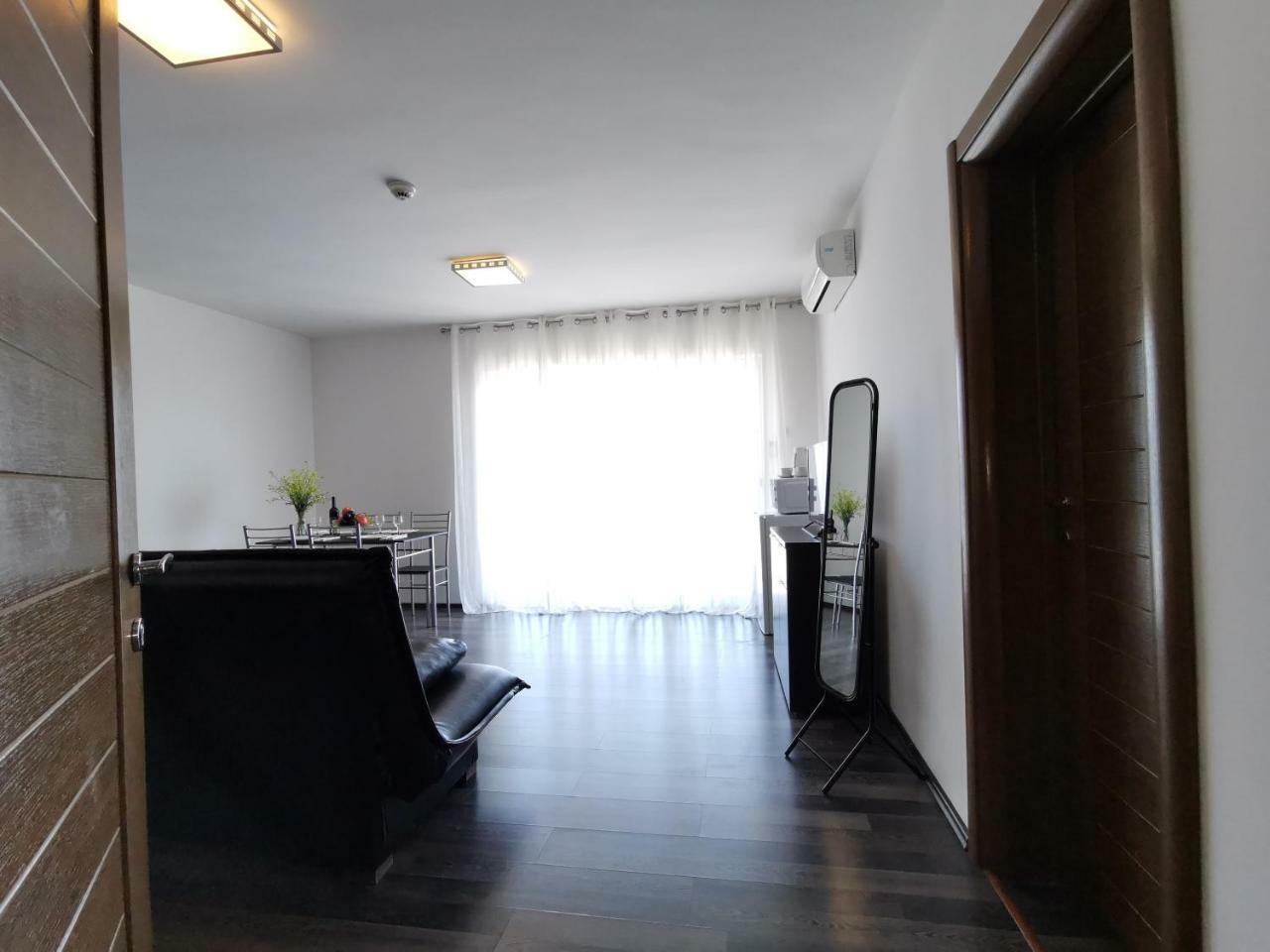 Apart Hotel Apple Cat Montenegro KO Bijela Buitenkant foto